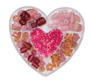 Perlen-Box Herzform rosa